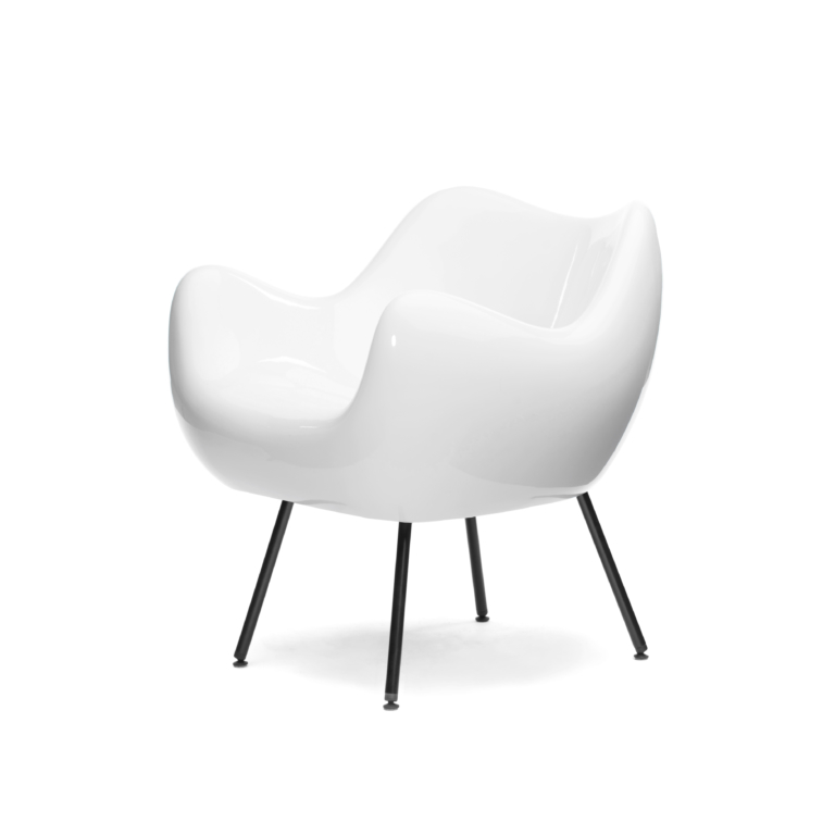 RM58 classic white